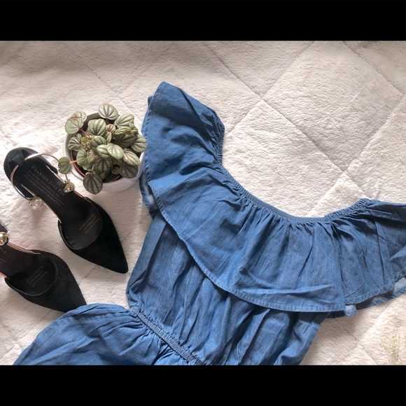 Off shoulder romper - Picture 2 of 3